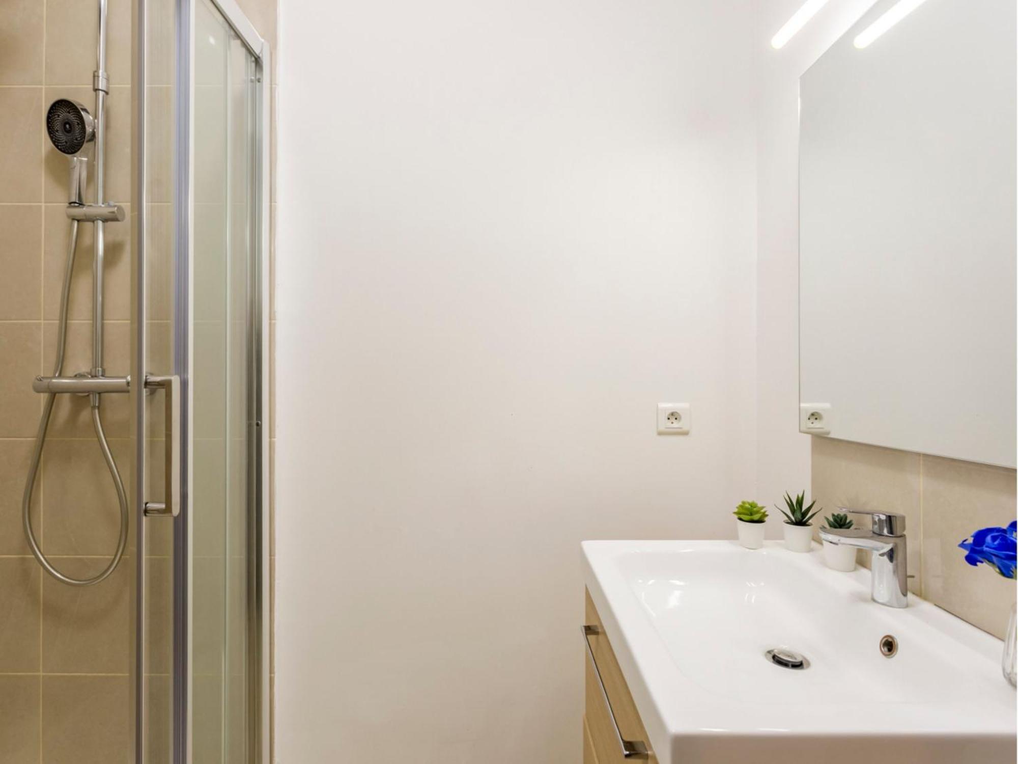 Cozy Apartment - Champs Elysees - Mollien Parijs Buitenkant foto